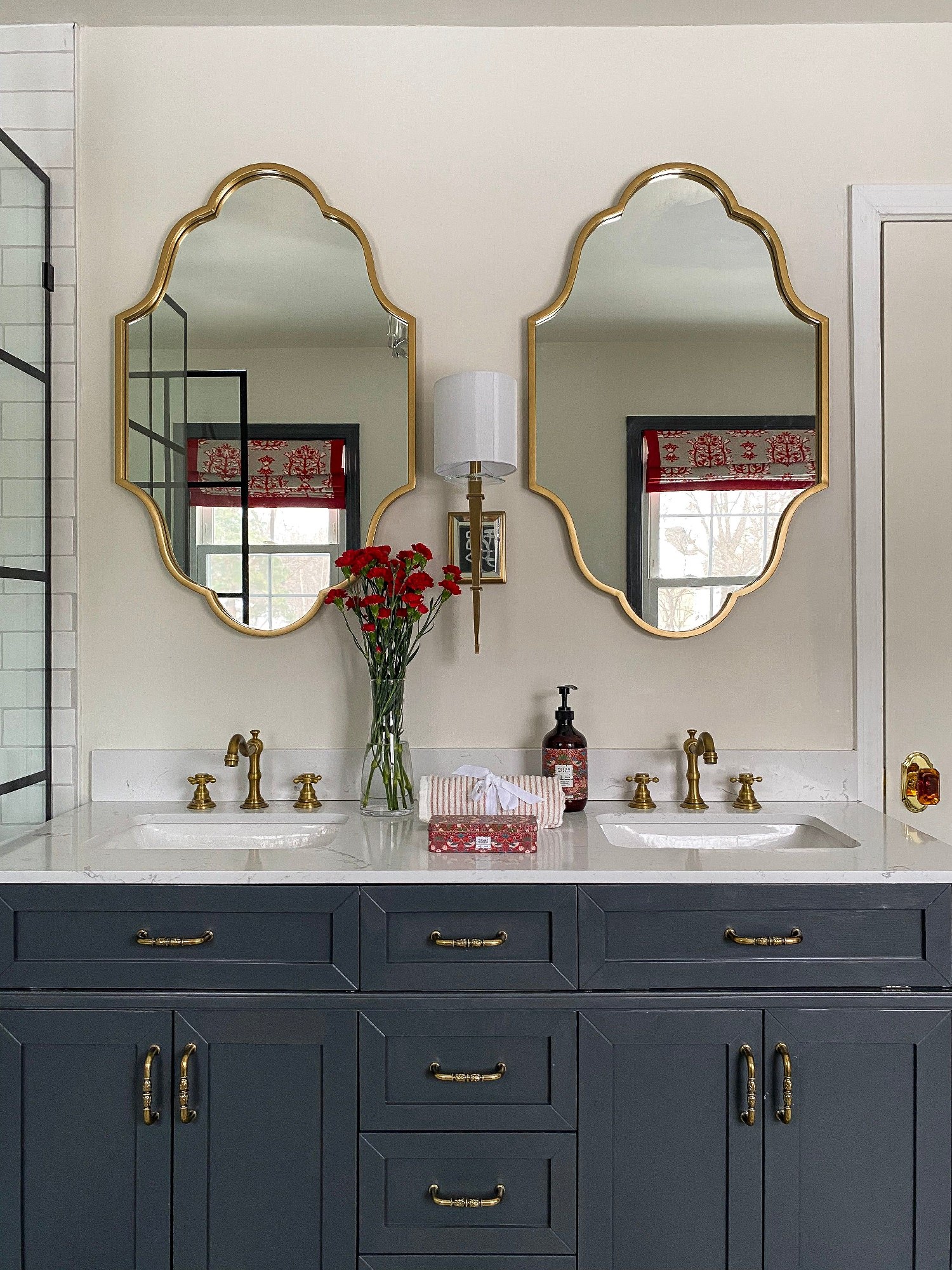 49-BEL-2757182