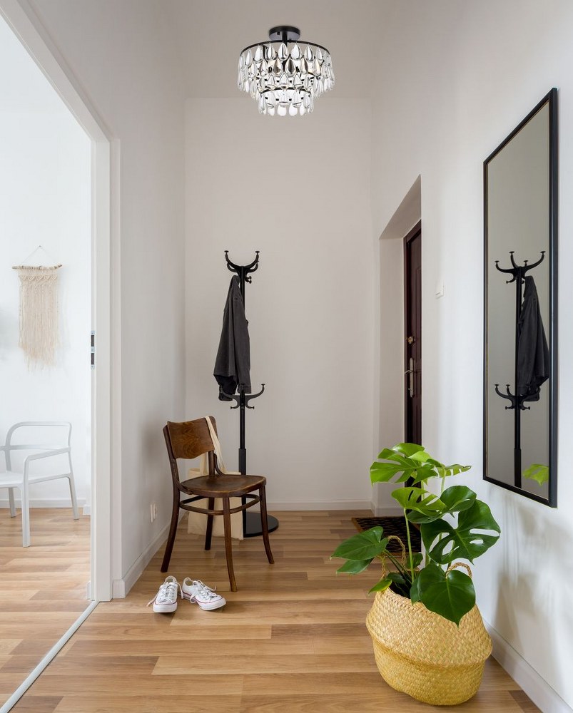 390-BEL-5046973